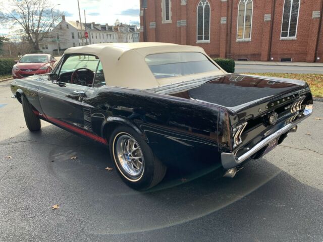 1967 Ford Mustang - photo 3