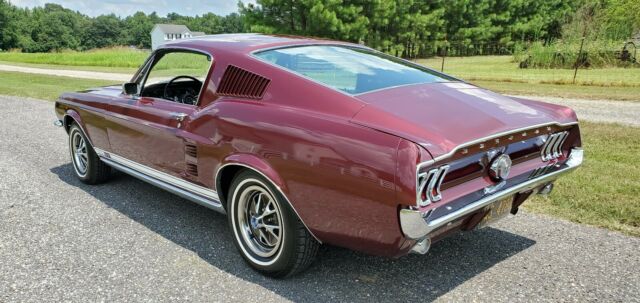 1967 Ford Mustang 2+2 Fastback - photo 4