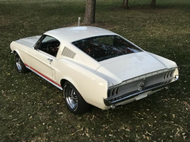 1967 Ford Mustang GT - photo 2
