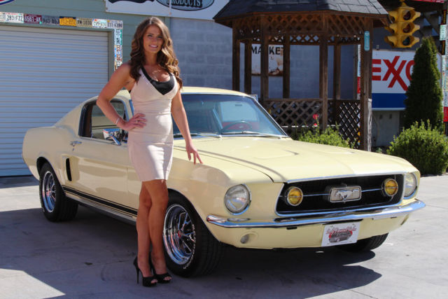 1967 Ford Mustang GTA 390 FREE SHIPPING AC PS PDB Tilt Away Air Condition 1967 Ford Mustang GTA 390