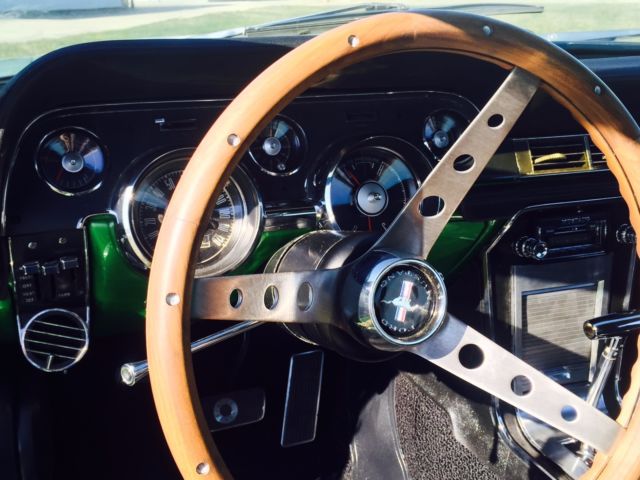 1967 Ford Mustang GTA - photo 9