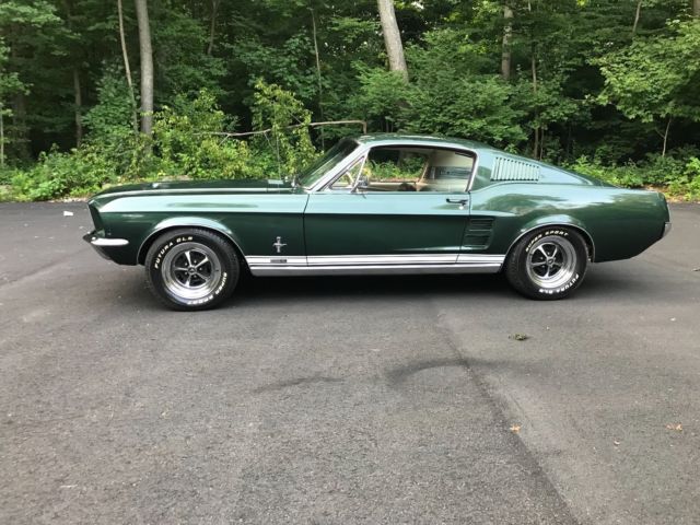 1967 Ford Mustang - photo 2