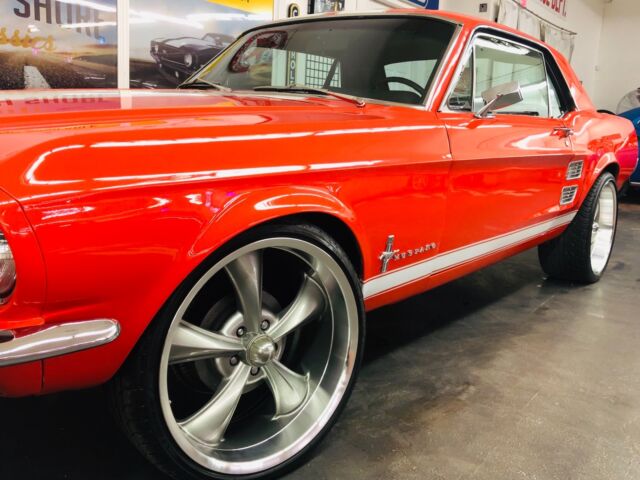 1967 Ford Mustang -NICE PAINT- V8 ENGINE-C CODE 289 WITH AC-SOLID CL - photo 4
