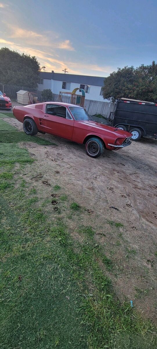 1967 Ford Mustang fastback - photo 2