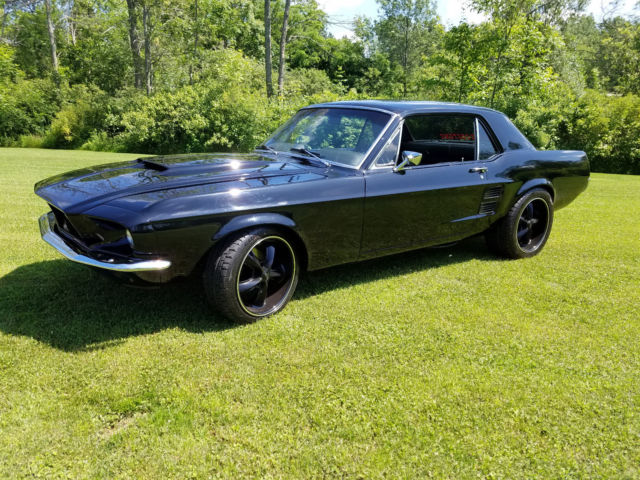 1967 Ford Mustang Rest-Mod with Shelby Front End 1967 Ford Mustang