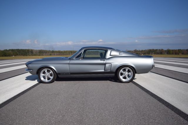 1967 Ford Mustang Fastback - photo 2