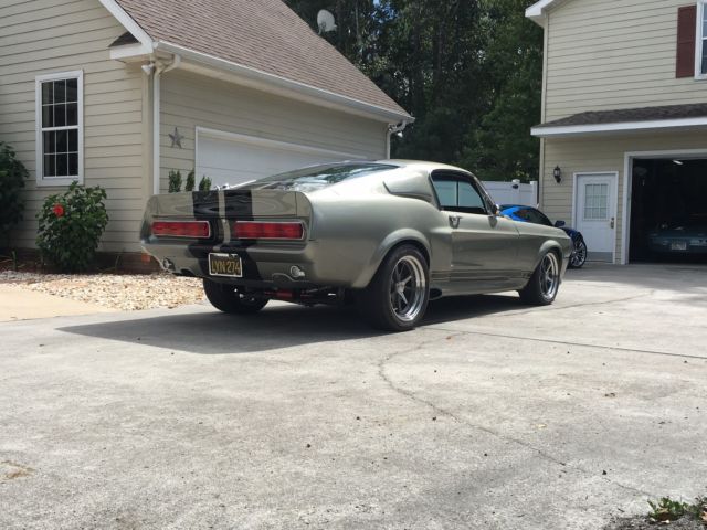 1967 Ford Mustang GT500E - photo 2