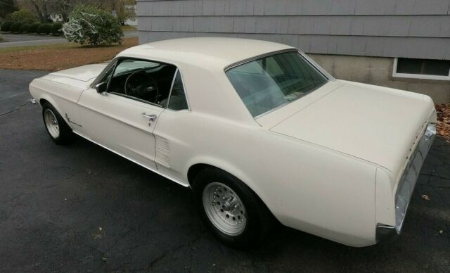 1967 Ford Mustang - photo 4