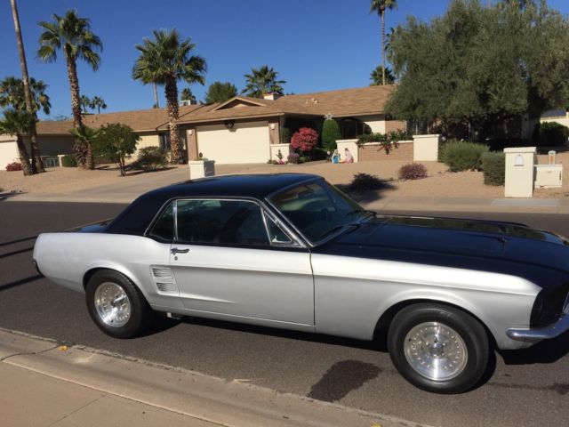 1967 FORD MUSTANG V8 COUPE 5 SPEED 1967 Ford Mustang COUPE