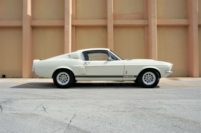 1967 Ford Mustang GT500 - photo 2