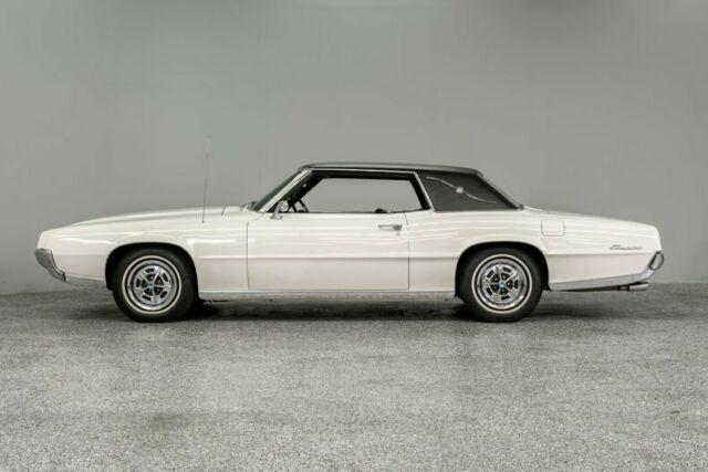 1967 Ford Thunderbird -- - photo 3