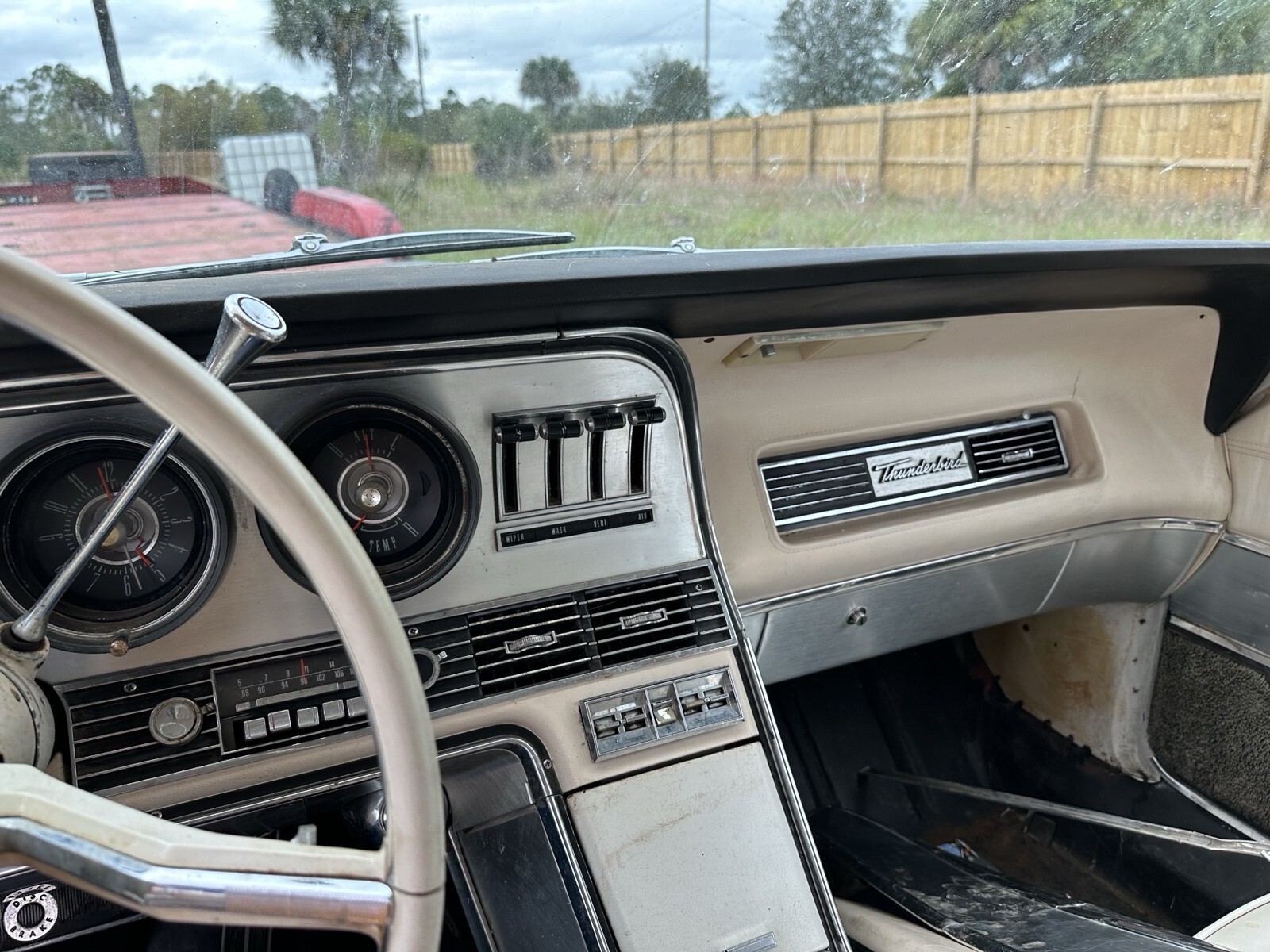 1967 Ford Thunderbird - photo 9