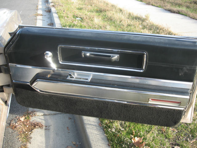 1967 Ford Thunderbird Landau - photo 11