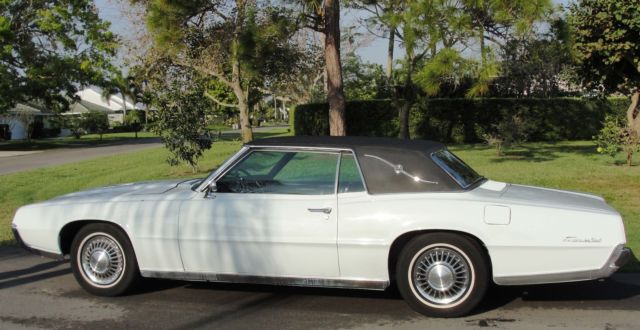 1967 Ford Thunderbird
