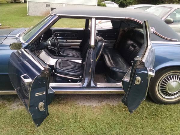1967 Ford Thunderbird - photo 2