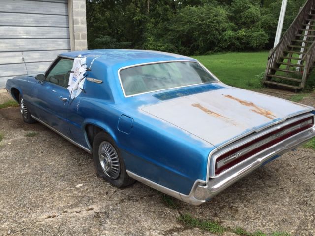 1967 Ford Thunderbird - photo 3