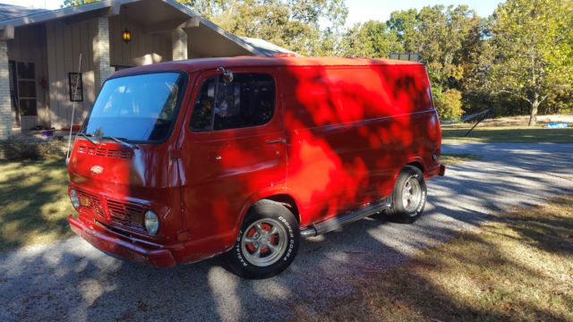 1967 Chevrolet G20 Van - photo 2