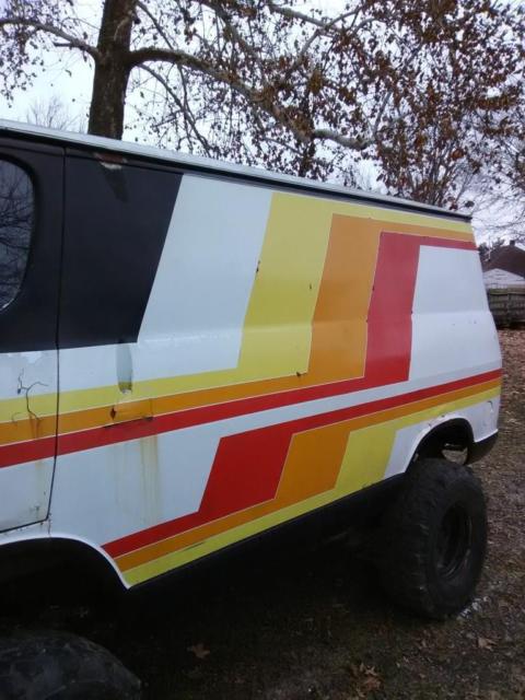 1967 GMC Van - photo 3