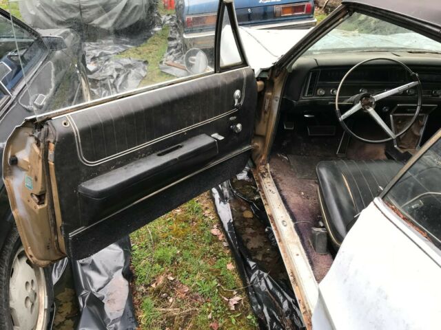 1967 Pontiac Grand Prix - photo 3