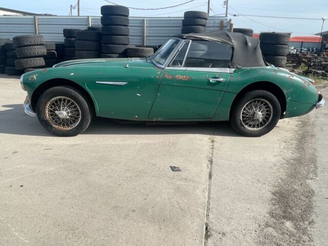 1967 Austin Healey BJ8 Austin Healey BJ8 restoration project !! - photo 2