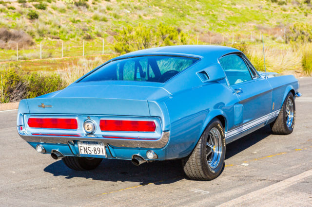 1967 Shelby Cobra GT 500 - photo 3