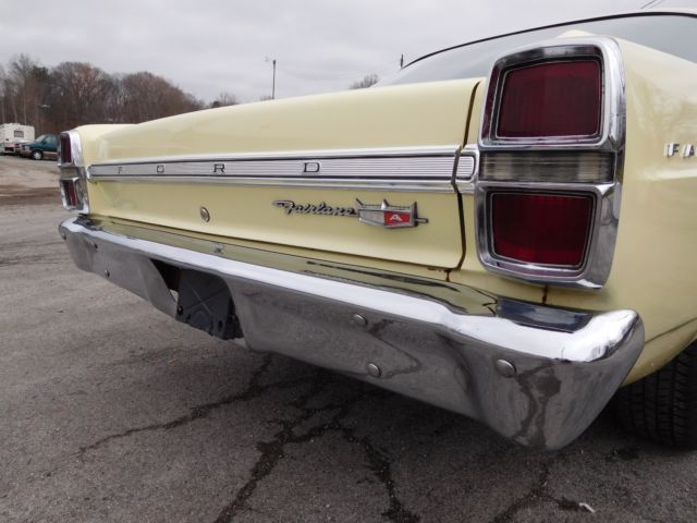 1967 GTA 390 AUTO, BUCKETS, CONSOLE, POWER STEERING AND DISC BRAKES 1967 Ford Fairlane