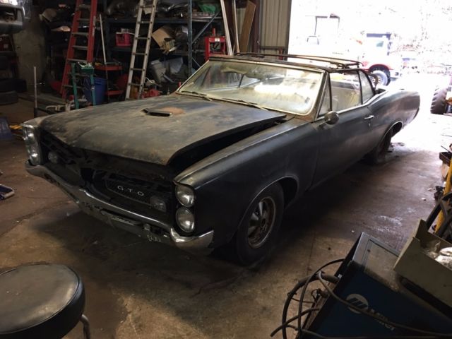 1967 GTO CONVERTIBLE RESTORATION PROJECT 4 SPEED BARN FIND ALL ORIGINAL 1967 Pontiac GTO