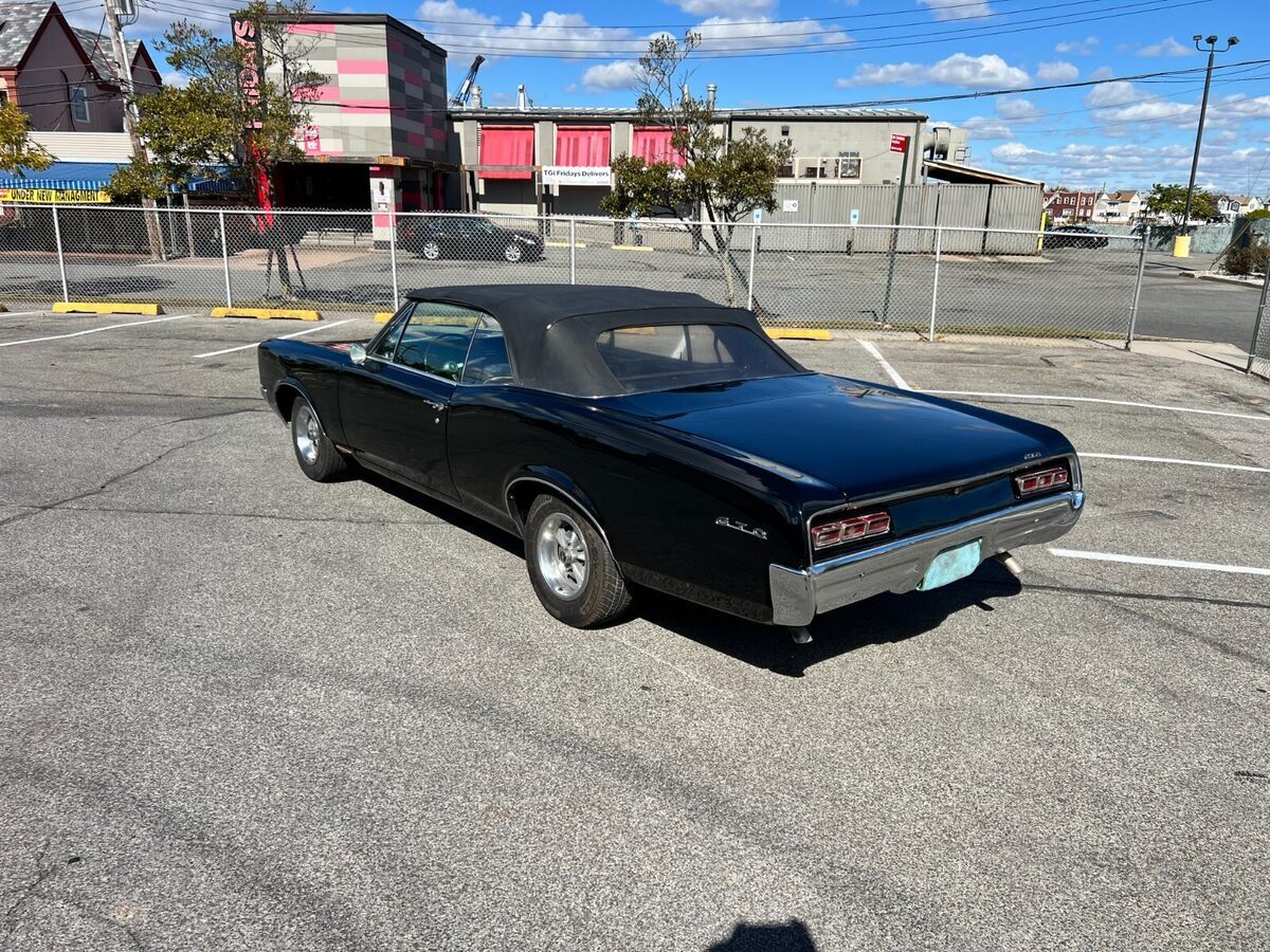 1967 Pontiac GTO Convertible - photo 10