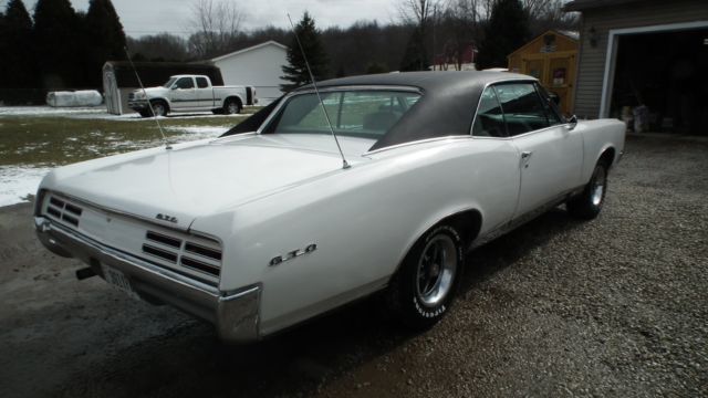 1967 Pontiac GTO hard top - photo 5
