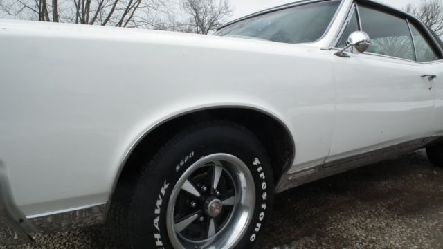 1967 Pontiac GTO hard top - photo 8