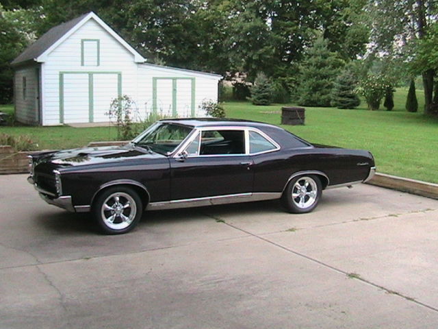 1967 Pontiac GTO sports coupe - photo 2