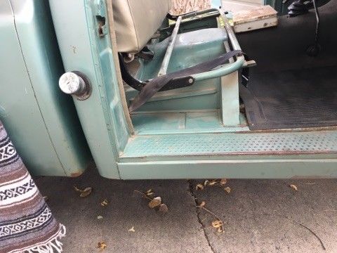 1967 International Harvester 1100B - photo 10