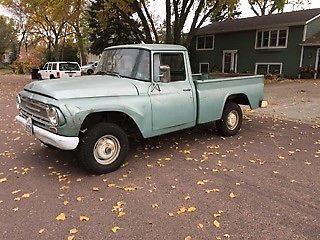 1967 International Harvester 1100B - photo 2