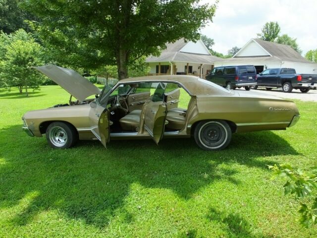 1967 Chevrolet Impala - photo 2