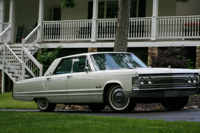 1967 Chrysler Imperial Crown - photo 5