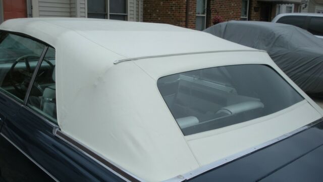 1967 Chrysler Imperial Crown Convertible - photo 10