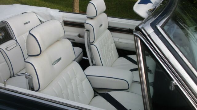1967 Chrysler Imperial Crown Convertible - photo 6