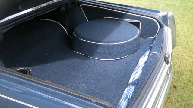 1967 Chrysler Imperial Crown Convertible - photo 8