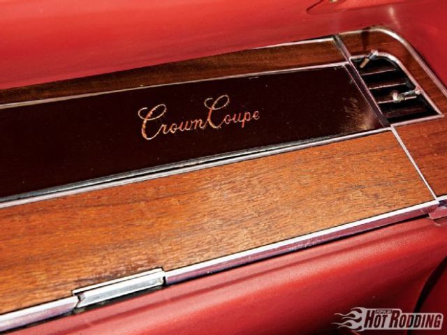 1967 Chrysler Imperial - photo 10