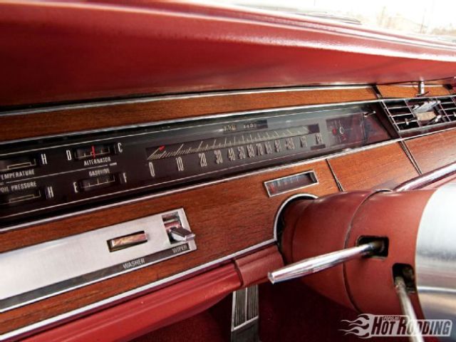1967 Chrysler Imperial - photo 4