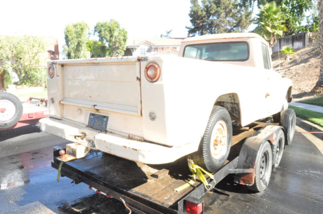 1967 International Harvester 1200B - photo 3
