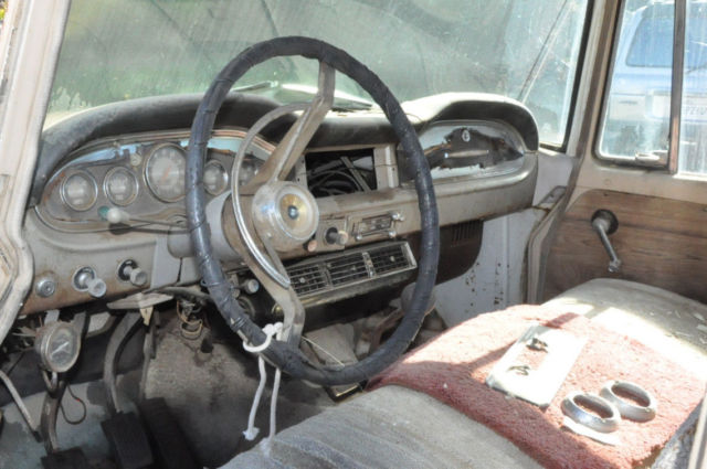 1967 International Harvester 1200B - photo 9
