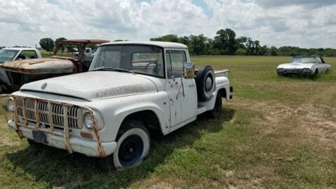 1967 International Harvester 1000 - photo 2