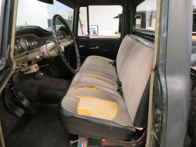 1967 International Harvester 1100B - photo 12