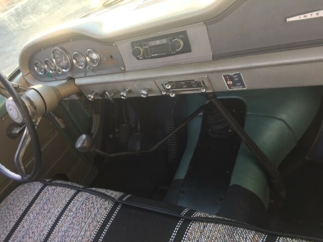 1967 International Harvester D1100 - photo 11
