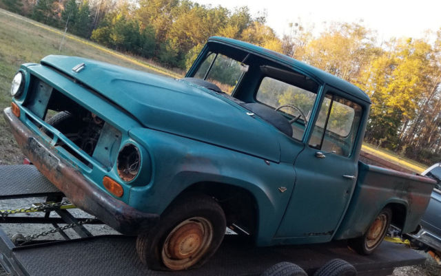 1967 International Harvester 908B - photo 3