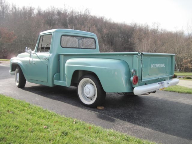 1967 International Harvester 1000B - photo 3