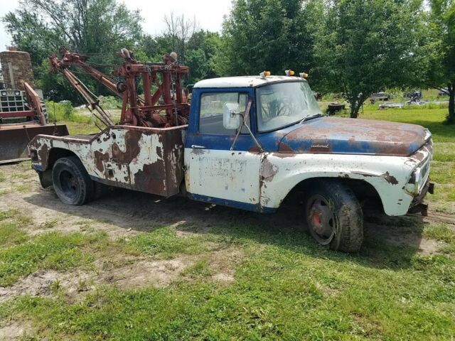 1967 INTERNATIONAL HARVESTER 1500B TOW TRUCK / WRECKER, HOLMES 500 BED 1967 International Harvester 1500b
