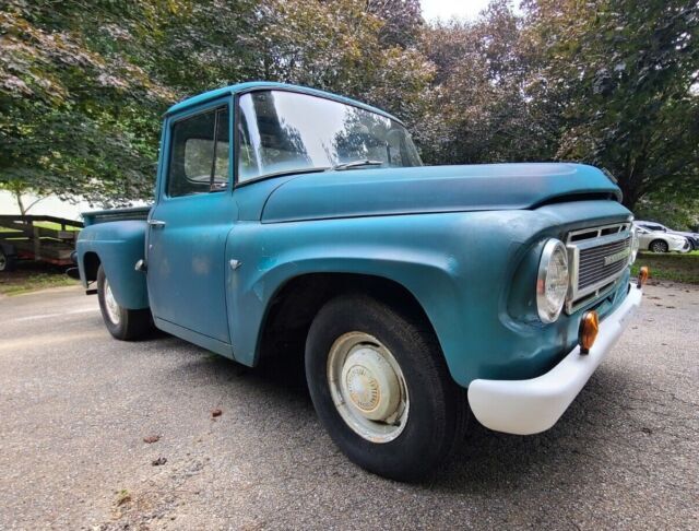1967 International Harvester 908B - photo 2