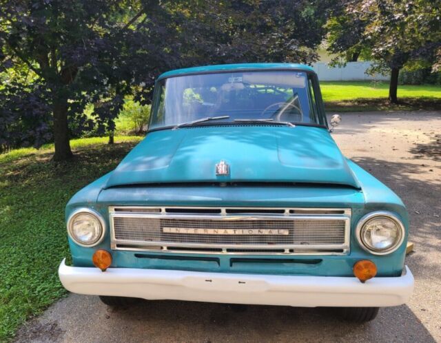 1967 International Harvester 908B - photo 3